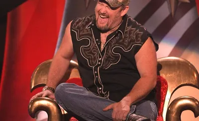 Larry The Cable Guy